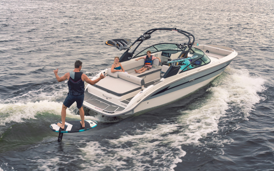 Sea Ray SDX 270 Surf фото 1.8
