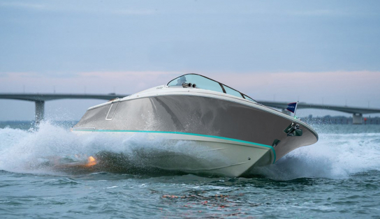 Chris-Craft Launch 31 GT