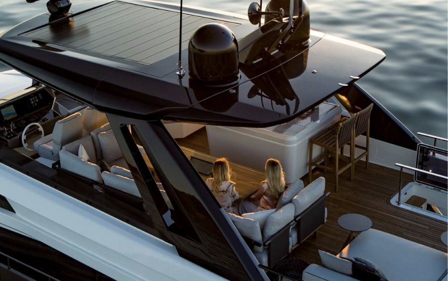 Ferretti Yachts 780 фото 1.3
