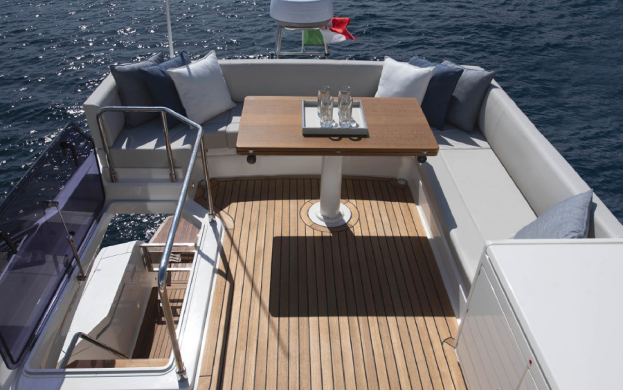 Ferretti Yachts 500 фото 1.8