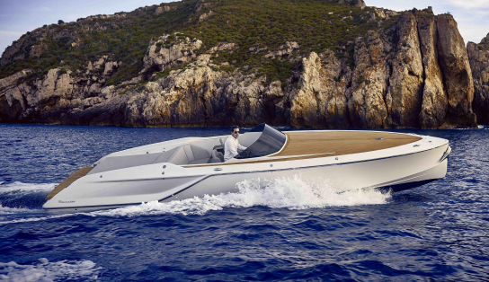 858 Fantom 