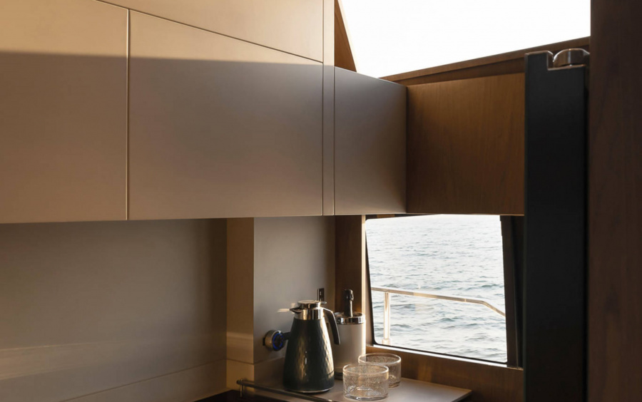 Ferretti Yachts 780 фото 2.19