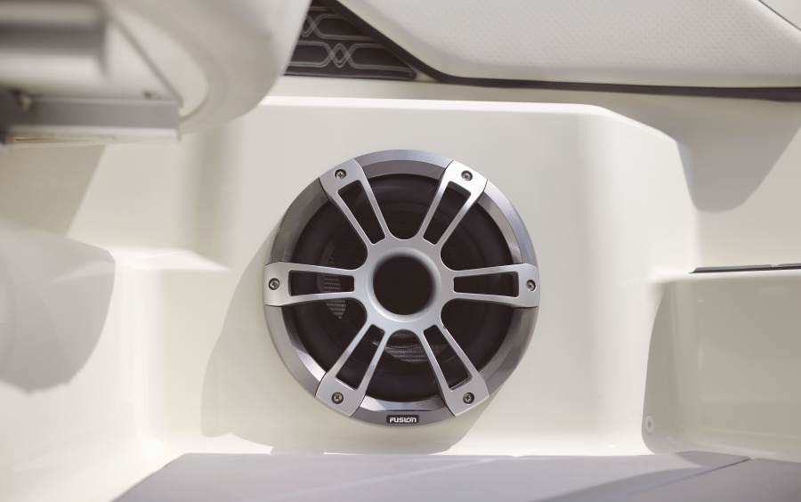Sea Ray  190 SPX/737 фото 1.6