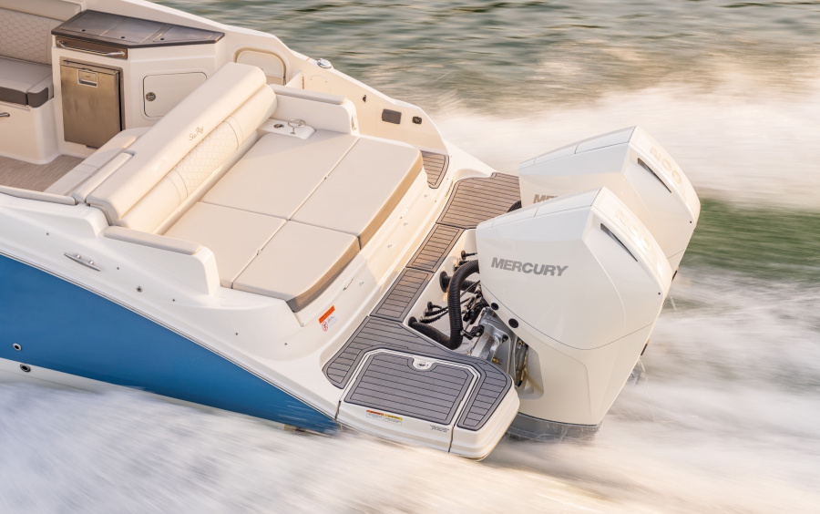 Sea Ray  SDX 290 OB (Outboard) фото 1.6