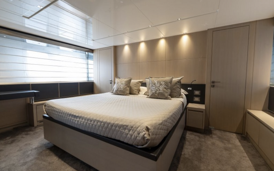 Sunseeker Sanlorenzo SL86 фото 2.11