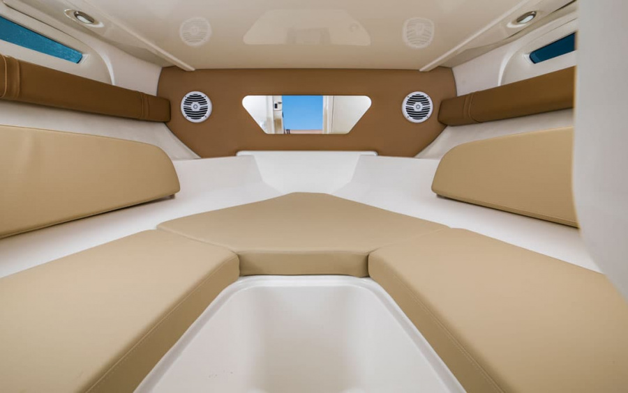 Sea Ray 230 SunSport фото 2.12