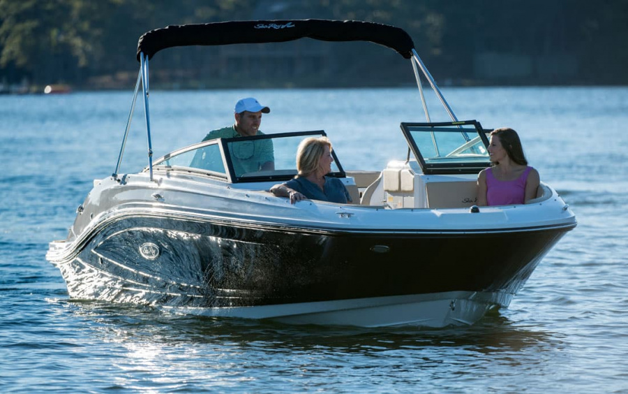 Sea Ray 230 SPX фото 1.5