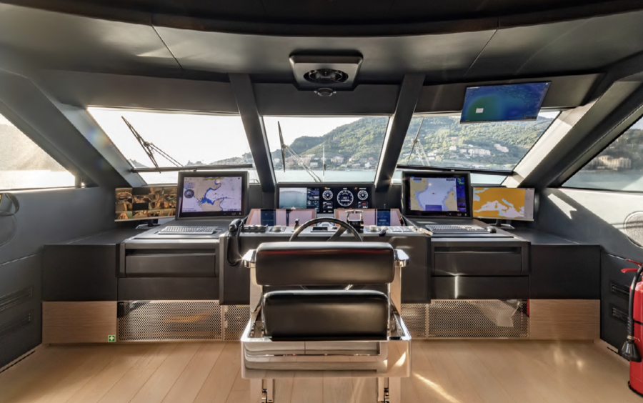 Custom Line Navetta 37 фото 2.1