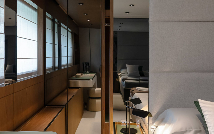 Ferretti Yachts 780 фото 2.14