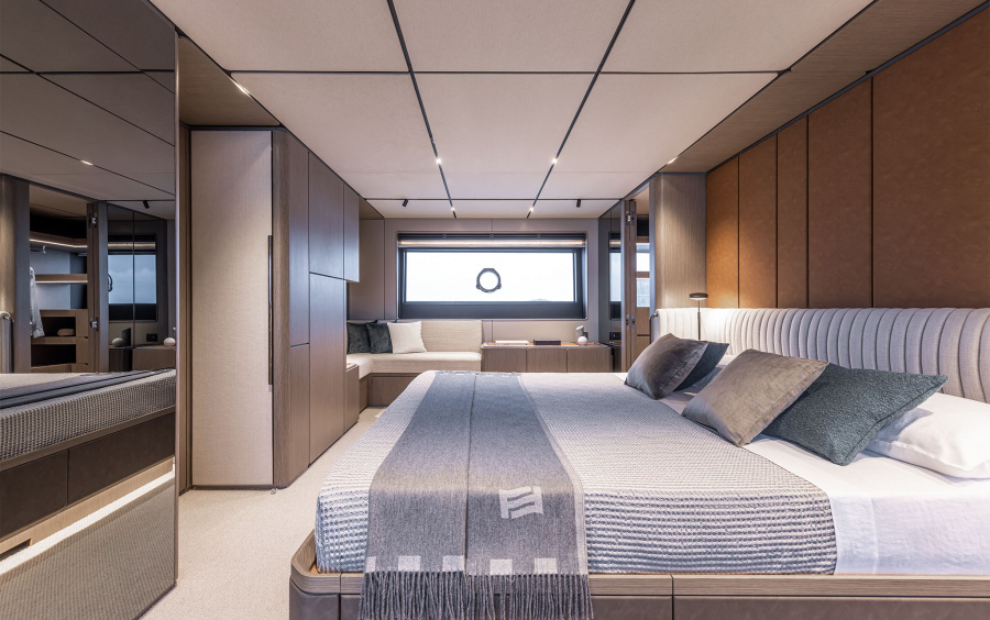 Ferretti Yachts INFYNITO 90 New фото 2.37