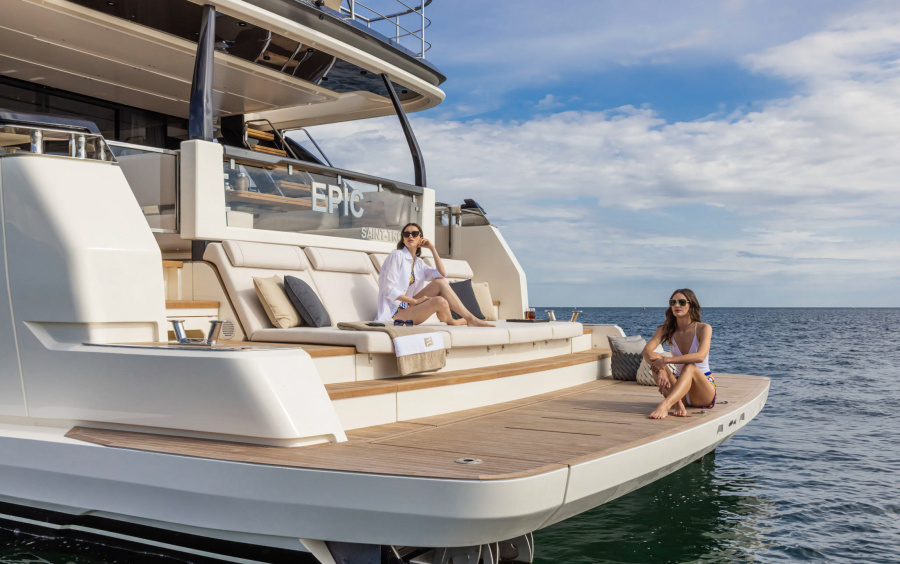 Ferretti Yachts 1000 фото 1.21