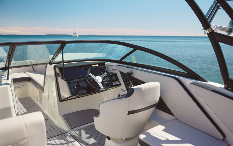 Sea Ray SPX 210 OB/871 (Outboard) фото 1.3