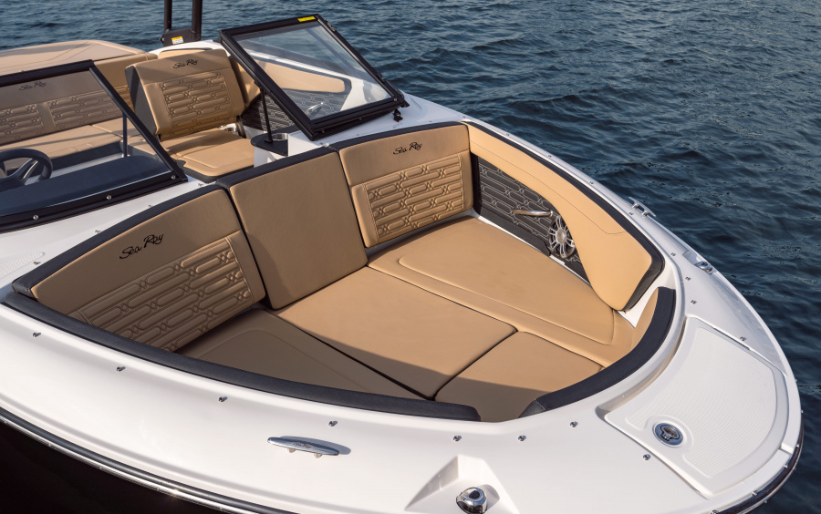 Sea Ray 190 SPX/737 фото 1.3