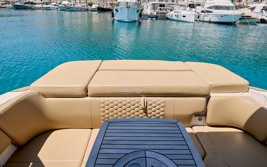 Sea Ray 230 SunSport - 2021 фото 1.14